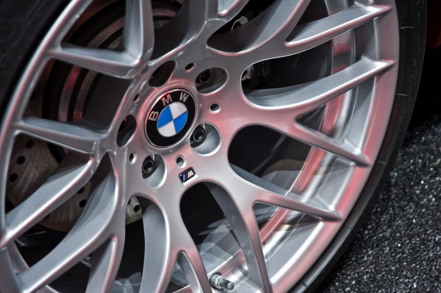  BMW 1-Series M Coupe 2012 года  (фото 24 из 39)